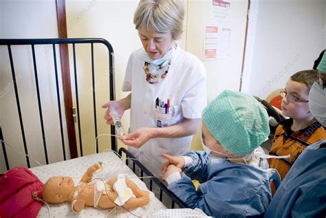 Paediatric surgery information session - Stock Image - C016/7867 - Science Photo Library