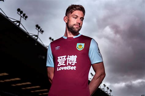 No More Puma - Umbro Burnley 19-20 Home Kit Released + Kit & Sponsor ...