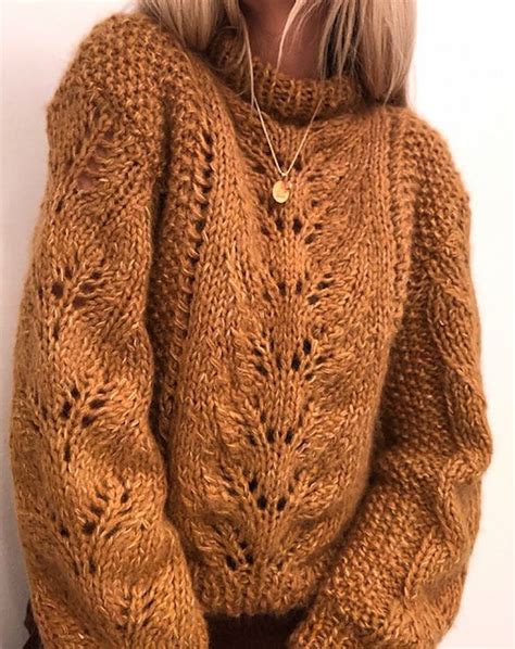 10 Chunky Oversized Knit Sweater Patterns for Women