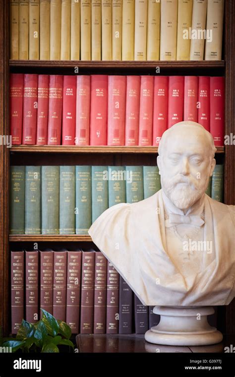 Head busk, carving, face, head, male, man, sculpture stone in a library books manchester School ...