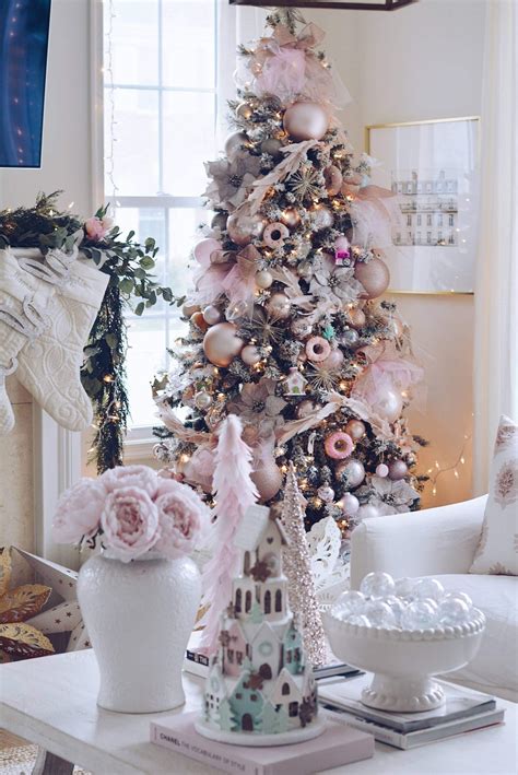 How to Decorate a Gorgeous Pink Christmas Tree - The Pink Dream | Pink christmas, Pink christmas ...