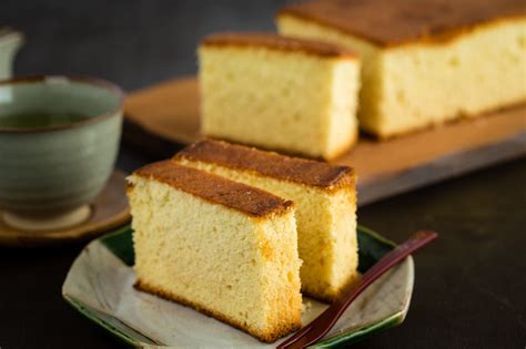 Video HOW TO Make: Japanese Castella Cake, or Kasutera is a popular ...