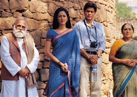 7 Scenes From SRK's 'Swades' That Make It One Of The Most Underrated Gems In Bollywood ...