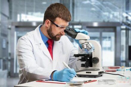 Top Bachelor of Forensic Science colleges abroad