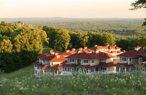 Crystal Mountain Resort (Thompsonville, MI) - Resort Reviews - ResortsandLodges.com