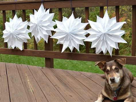 DIY Paper Star Decorations - Organized 31