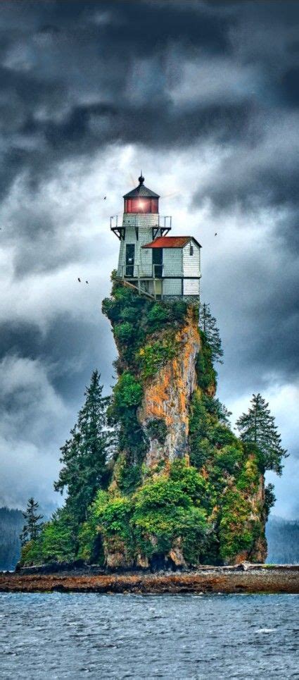 Boothbay Harbor Lighthouse, Maine | Lighthouses photography, Lighthouse pictures, Lighthouse photos