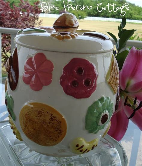 Vintage circa 1958 cookie jar. | Cookie jars vintage, Vintage cookies, Biscuit jar