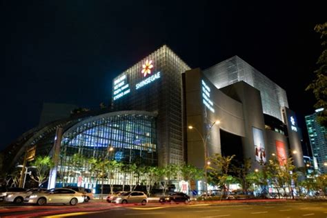 AkU, KaU & IPOH: Shinsegae Centum City, WORLD'S LARGEST SHOPPING MALL