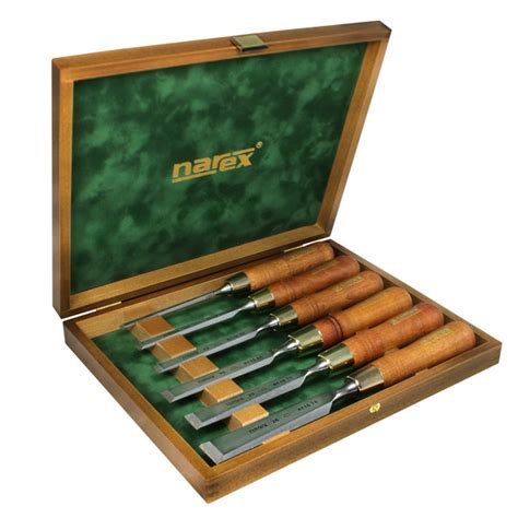 Set of polished bevel edge chisels PREMIUM in wooden box | NAREX BYSTŘICE s.r.o.