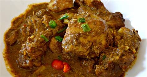 Guyanese Chicken Curry | Recipe | Chicken roti, Chicken roti recipe ...