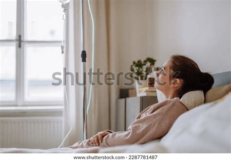 Teenage Girl Lying Hospital Bed Stock Photo 2287781487 | Shutterstock