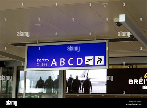 Gate Numbers At Airport High Resolution Stock Photography and Images - Alamy