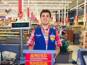 To Match Walton Heirs’ Fortune, You’d Need to Work at Walmart for 7 Million Years | Walmart ...
