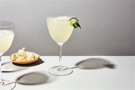 Classic Daiquiri (Rum, Lime Juice) Cocktail Recipe | Epicurious