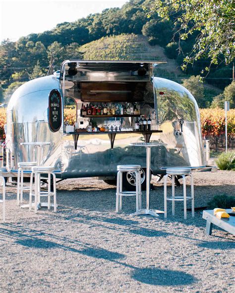 Mobile Bars and Food Trucks That Can Roll Right Up to Your Party | Martha Stewart Weddings