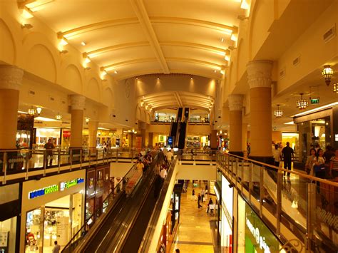 Enjoy an Exceptional Shopping Experience in Dubai - Dubai Blog