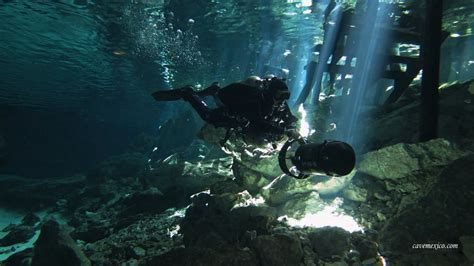 Cenote Diving | cavemexico.com