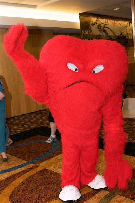 Gossamer costume at Dragoncon 2008 | Superhero cosplay, Monster costumes, Fantasy cosplay