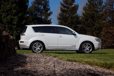 Mitsubishi Outlander GT Prototype Official Details and Photos - autoevolution