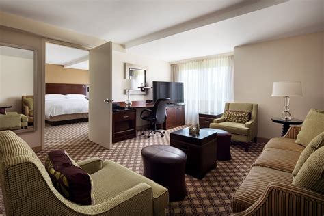 CHICAGO MARRIOTT NAPERVILLE $169 ($̶1̶9̶9̶) - Updated 2022 Prices ...