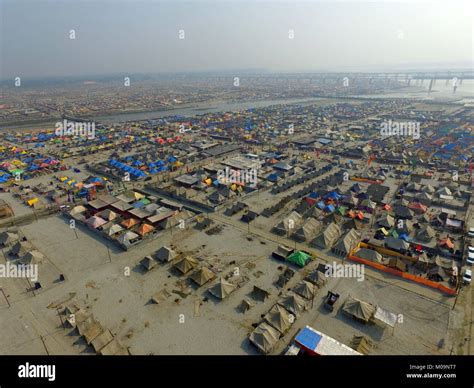 Allahabad sangam aerial hi-res stock photography and images - Alamy