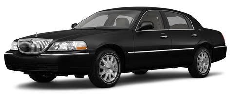 Amazon.com: 2011 Lincoln Town Car Reviews, Images, and Specs: Vehicles