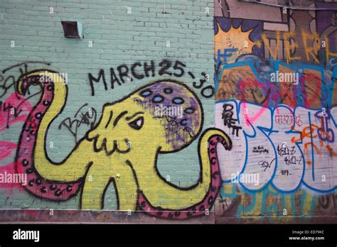 Graffiti Alleyway, Ann Arbor, Michigan Stock Photo - Alamy