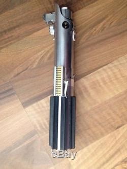 The Custom Saber Shop Graflex Lightsaber Prop Replica Star Wars Anh Esb Tfa Tlj