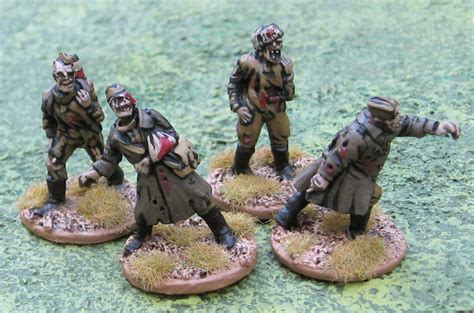 Tim's Miniature Wargaming Blog: Spartans and Soviet Zombies