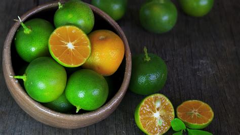 Calamansi Limes: The Fruit You Need To Pair With Every Filipino Meal