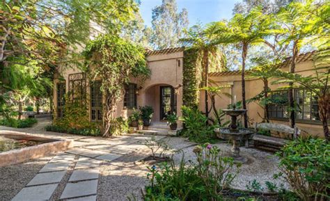 Akiva Goldsman, Oscar-Winning Screenwriter of ‘A Beautiful Mind,’ Sells ...