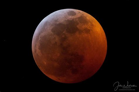 Photos of Super Blood Wolf Moon Eclipse in Colorado