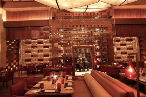 Seafire Steakhouse at Atlantis Resort Dubai | dobbernationLOVES