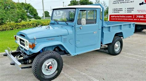 Toyota Fj40 Truck