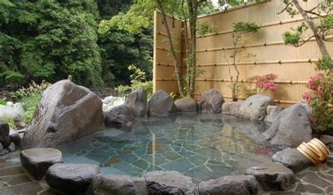 14 Best Hakone Onsen Expereience For You To Relax - HotelsCombined 14 Best Hakone Onsen ...