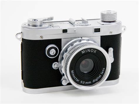 Classic Leica M3 Styled Mini Digital Camera | Gadgetsin