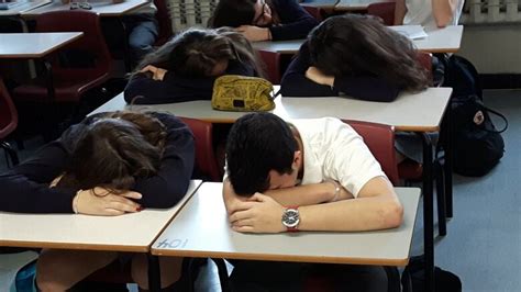 At Royal West Academy, a 'mindful moment' helps ease student stress | CBC News