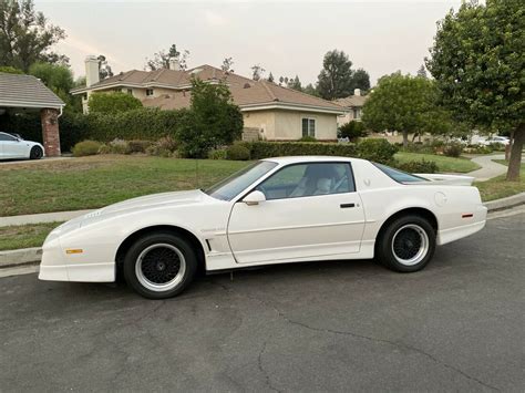 1990 Pontiac Firebird Coupe White RWD Automatic TRANS AM for sale ...