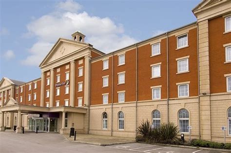 PREMIER INN MANCHESTER TRAFFORD CENTRE WEST - Updated 2018 Prices & Hotel Reviews (Greater ...