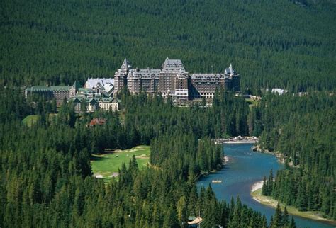 Banff Springs Hotel – Fairytale Castle In The Mountains | iDesignArch ...