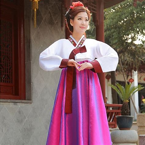 FolkCostume&Embroidery: Traditional Costumes of the Korean People, part 2: Women