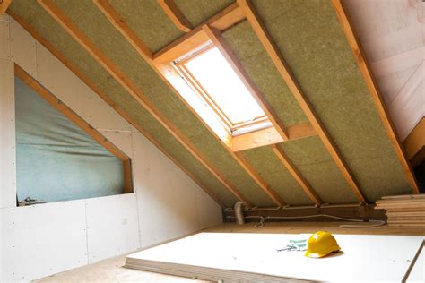 Attic Insulation Contractors - Insulation Installation | TruTeam