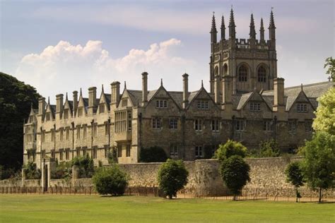 The Ultimate Guide to Oxbridge Applications: Part 4 • UK Study Centre