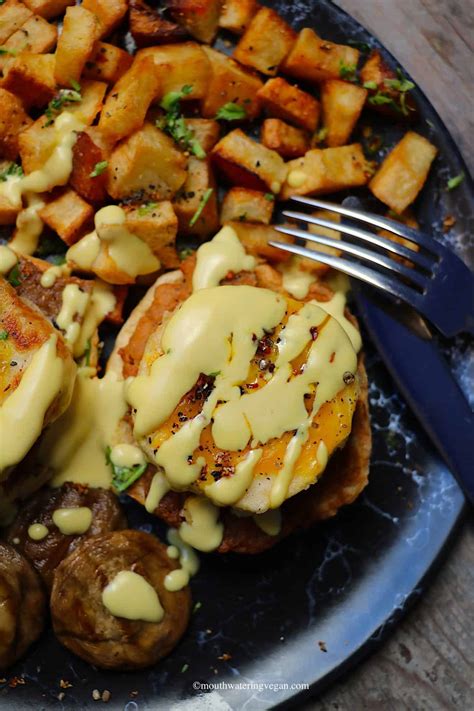 Vegan Eggs Benedict - Mouthwatering Vegan