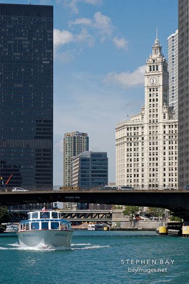 Photo: Chicago river. Chicago, Illinois, USA.