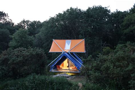 Superpausée Macro Tent / Vous Architecture & Design | ArchDaily