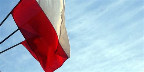 Flag of Poland – Colors, Meaning, History