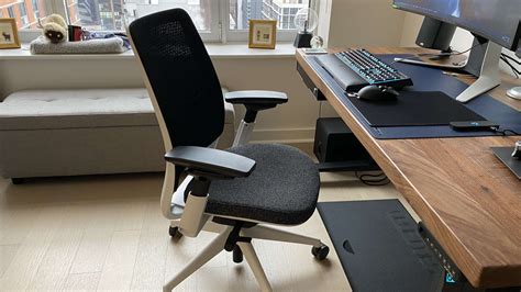 Steelcase Series 2 Task Chair Review | PC Gamer