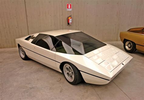 1974 Lamborghini Bravo ( Bertone )